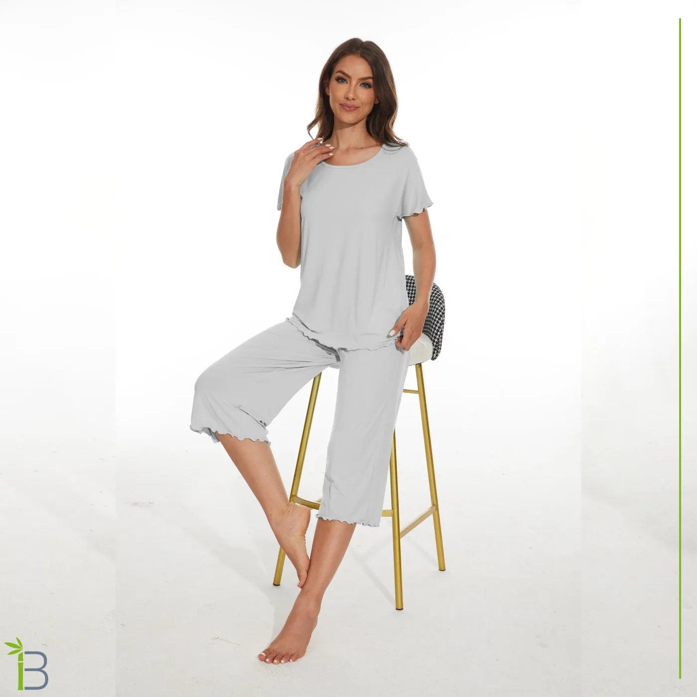 Bamboo Viscose Pajama Set - Short Sleeve Pajama with Capri Bottoms