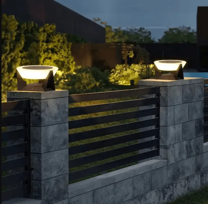 Daven - LED Solar Outdoor Garden Light