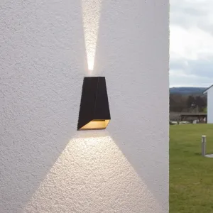 Pyramid Waterproof Wall Lamp