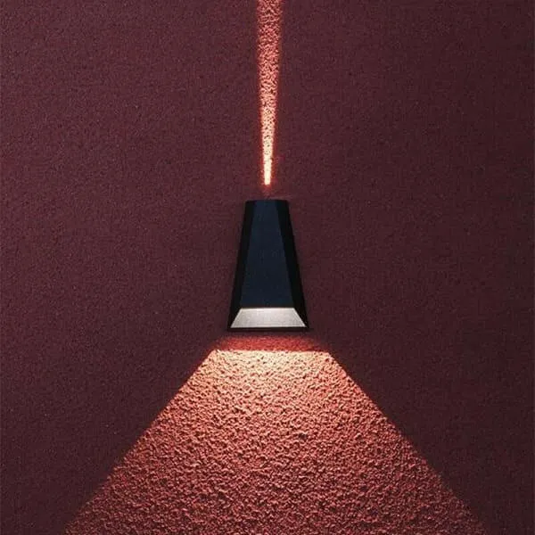 Pyramid Waterproof Wall Lamp