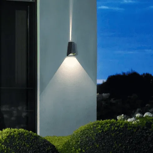 Pyramid Waterproof Wall Lamp