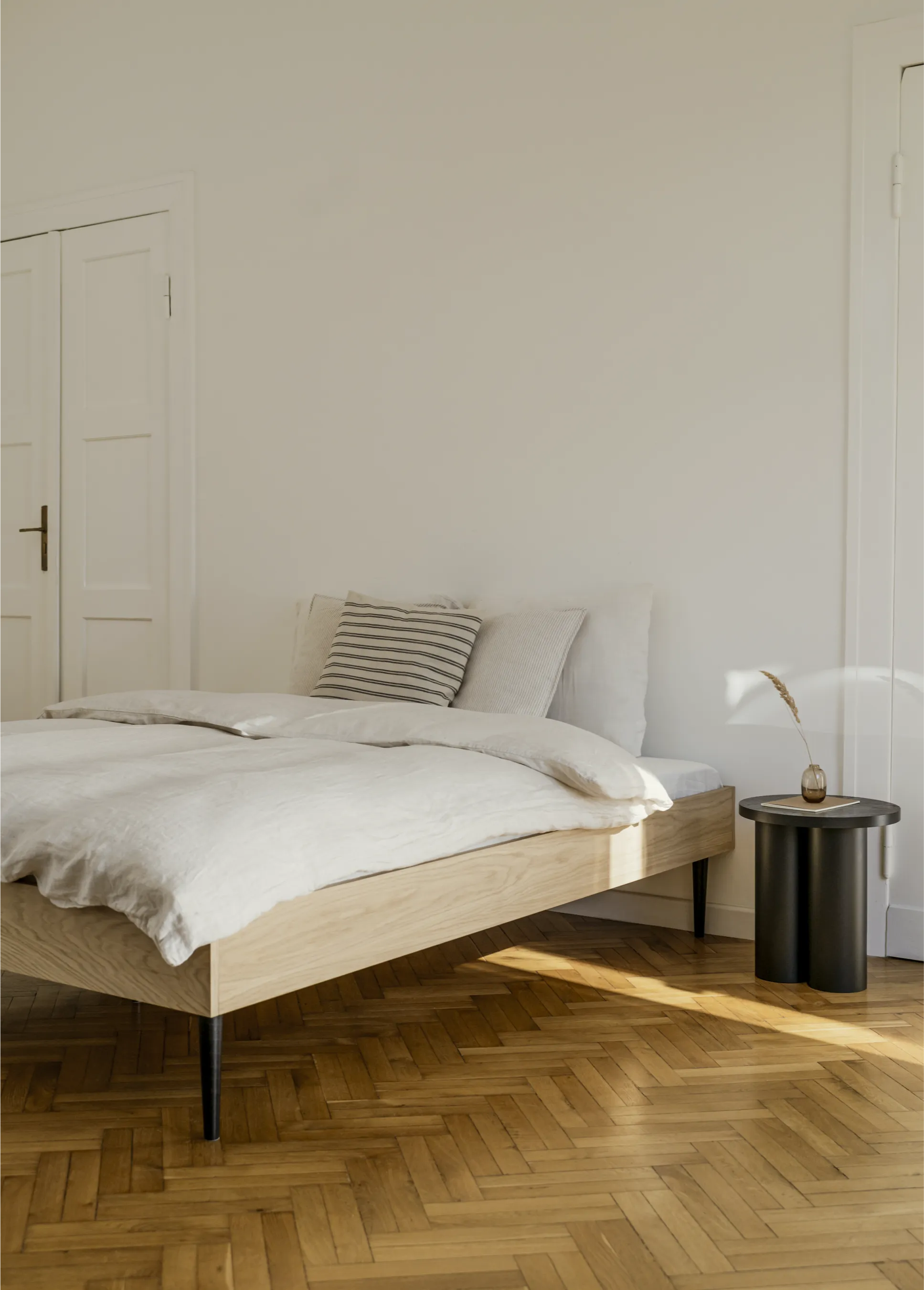 Streiko Bed Oak