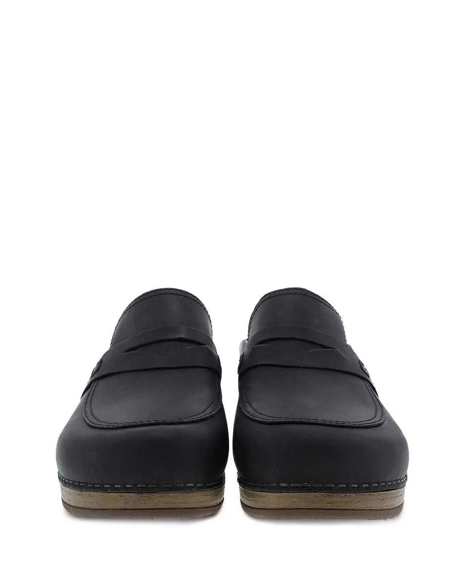 Women's Dansko Bel Color: Black Oiled Pull Up