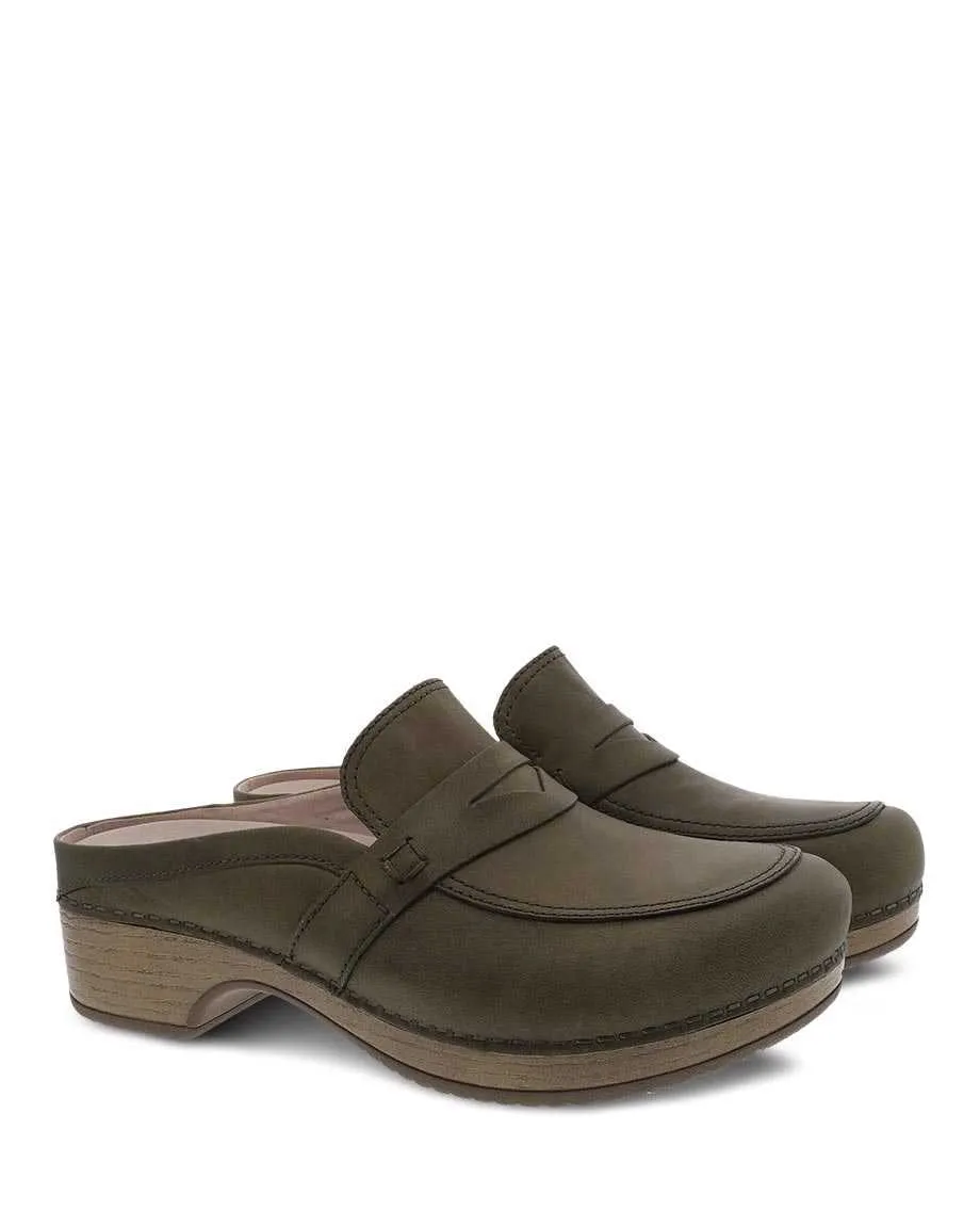 Women's Dansko Bel Color: Green Oiled Pull Up